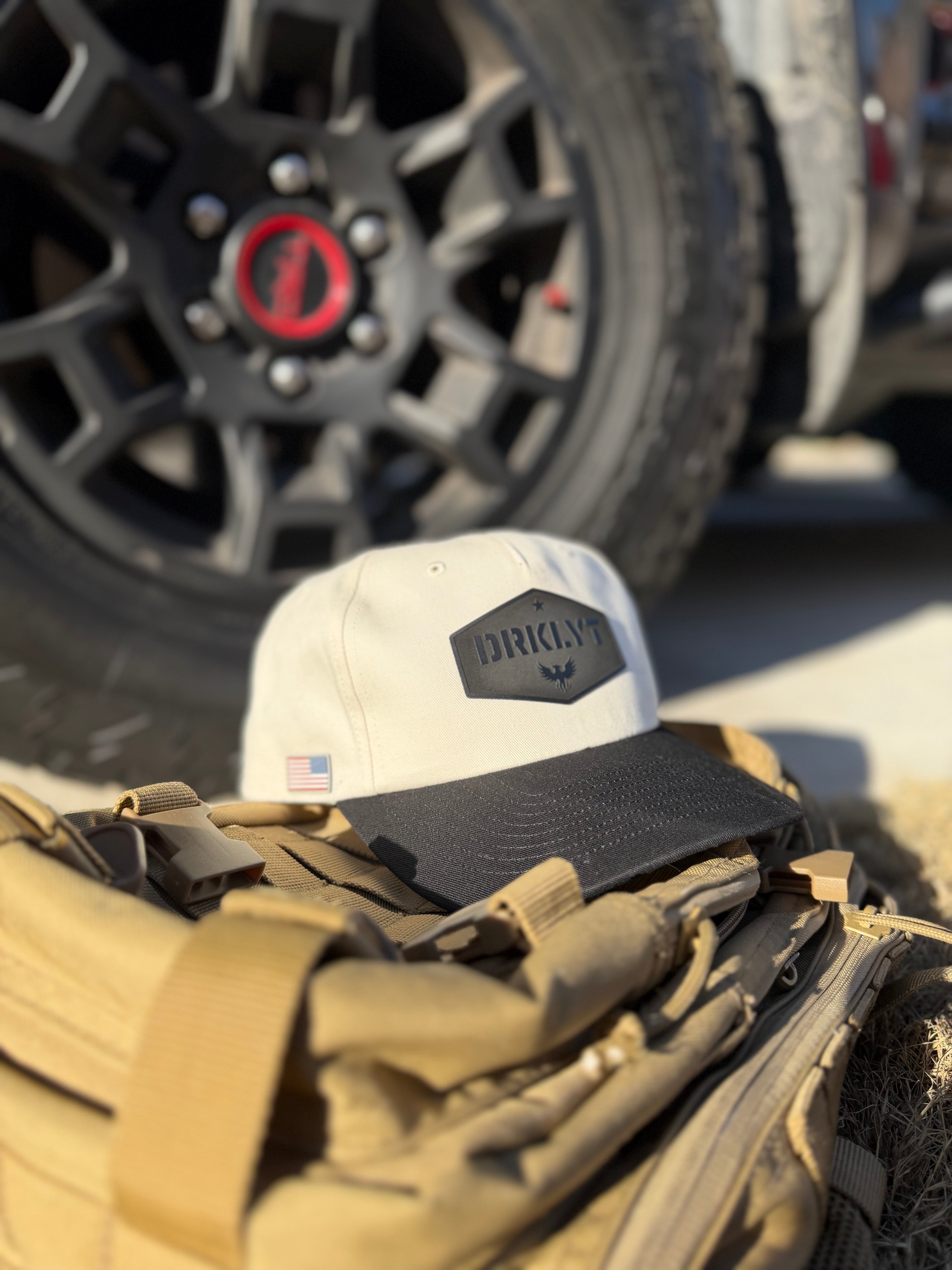 BLKOUT 2T CREAM